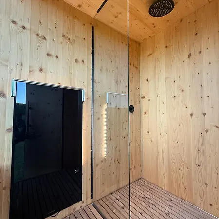 Glamping Od Amy Ohrazenice (Pribram)