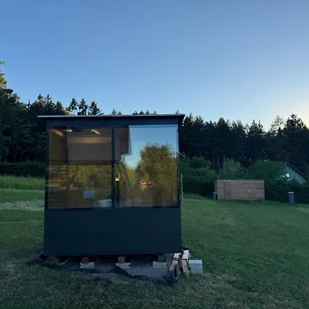 Alpesi faház Glamping Od Amy Ohrazenice (Pribram)